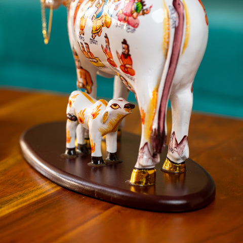 Mythological White Cow With Baby Cow Sucking Milk Statue|Colourful Imprints Statue