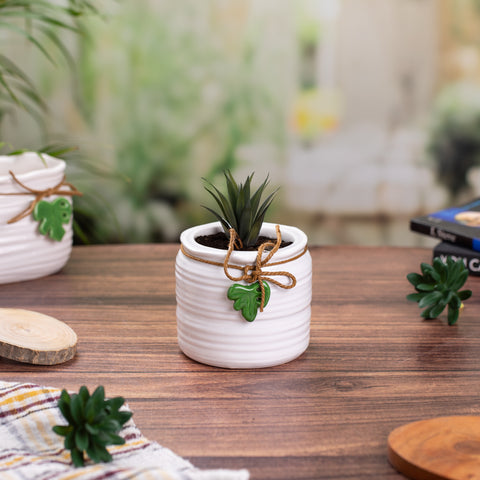 White Textured Indoor Pot (Small Size)