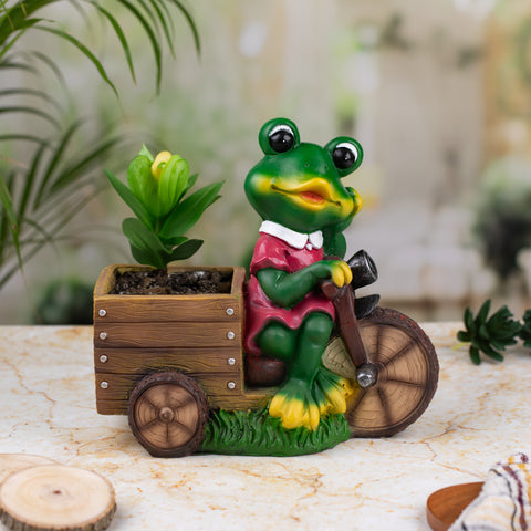 Green Frog Planter