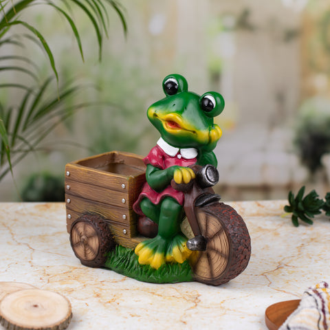 Green Frog Planter